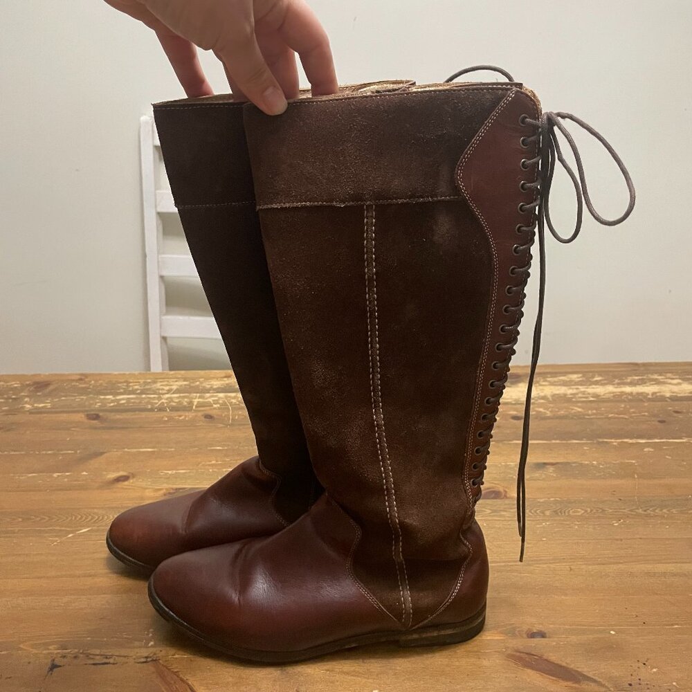 1958 Hush Puppies Genuine Leather and Suede Style Lace Up Boot Women's Size 6.5